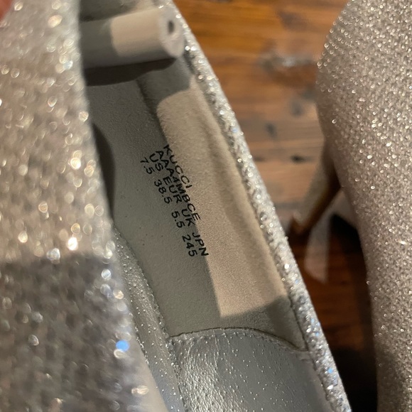 Silver Slip-on Heel - Dream Pairs - Picture 4 of 4